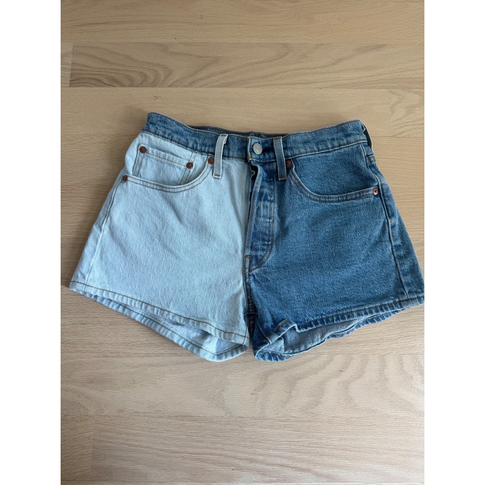 Levis 501 Original Two Tone Colorblock Denim Shorts Blue Light Wash W26